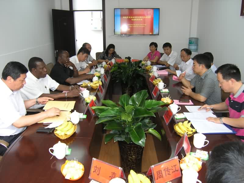 与水产学院领导、老师座谈